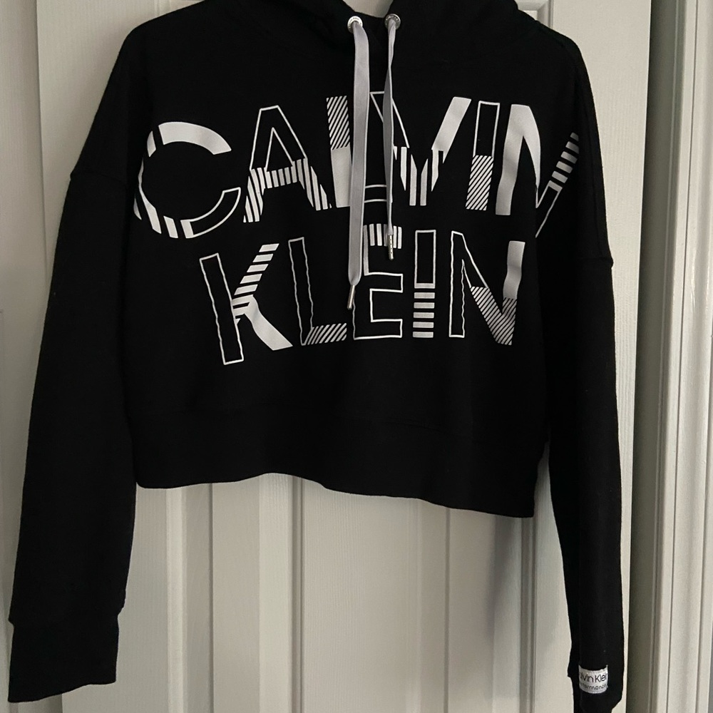 Cropped Hoodie